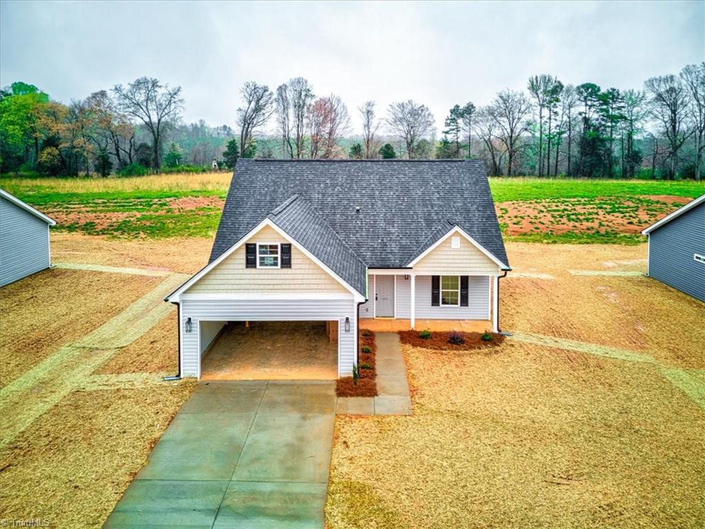 693 Deadmon Road Mocksville, NC 27028 - Photo 7 of 37 Gallery Image 7