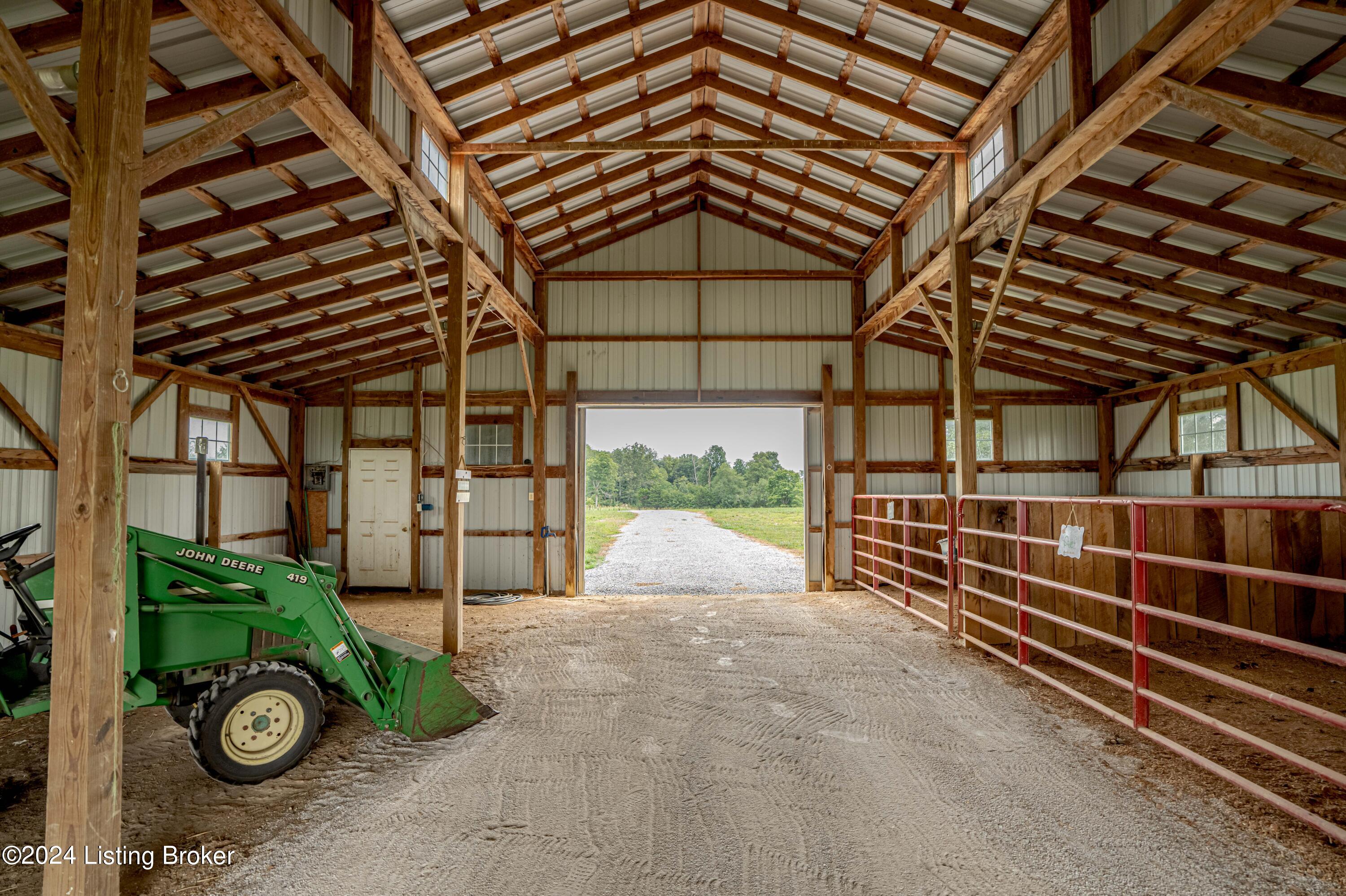 484 Strange Road Hodgenville, KY 42748 - Photo 68 of 79 DSC05092