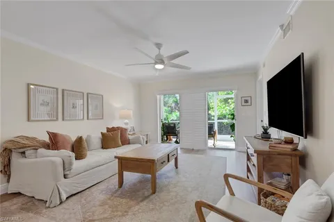 $325,000 | 3031 Sandpiper Bay Circle, Unit F106, Naples, FL 34112