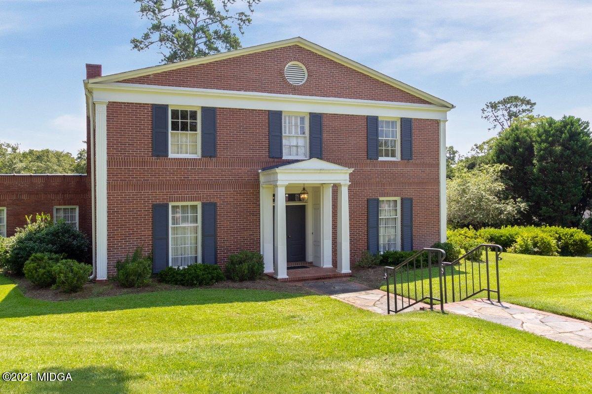 1281 South Jackson Springs Road Macon, GA 31211 - Photo 2 of 32 02