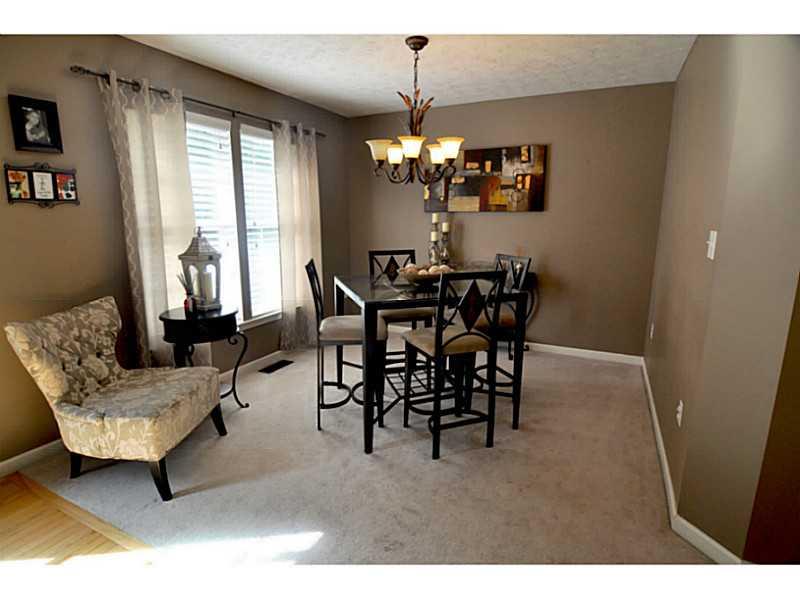 104 Park Place McKees Rocks, PA 15136 - Photo 6 of 22 Dining Room.