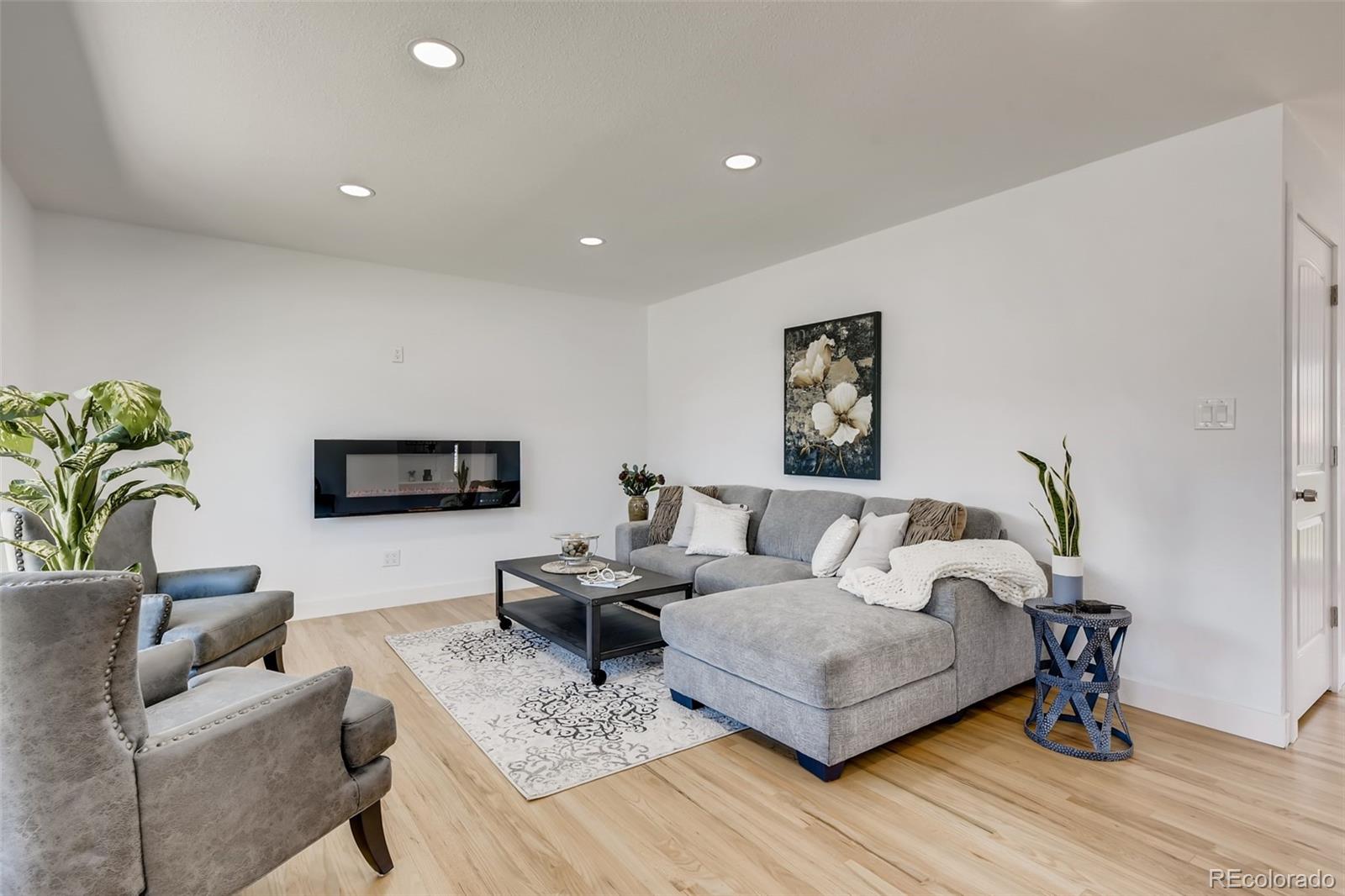 2720 South Raleigh Street Denver, CO 80236 - Photo 3 of 24 Gallery Image 3