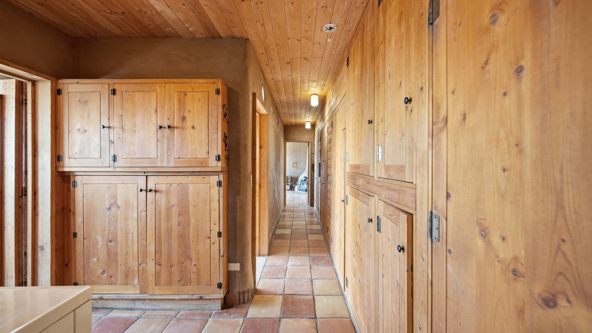 12 Happy Trail Way Carson, NM 87517 - Photo 14 of 34 Gallery Image 14
