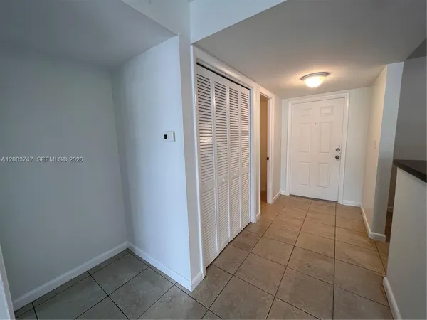 $1,600 | 15221 Northeast 6th Avenue, Unit A104, Miami, FL 33162