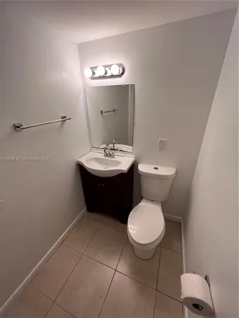 $1,600 | 15221 Northeast 6th Avenue, Unit A104, Miami, FL 33162
