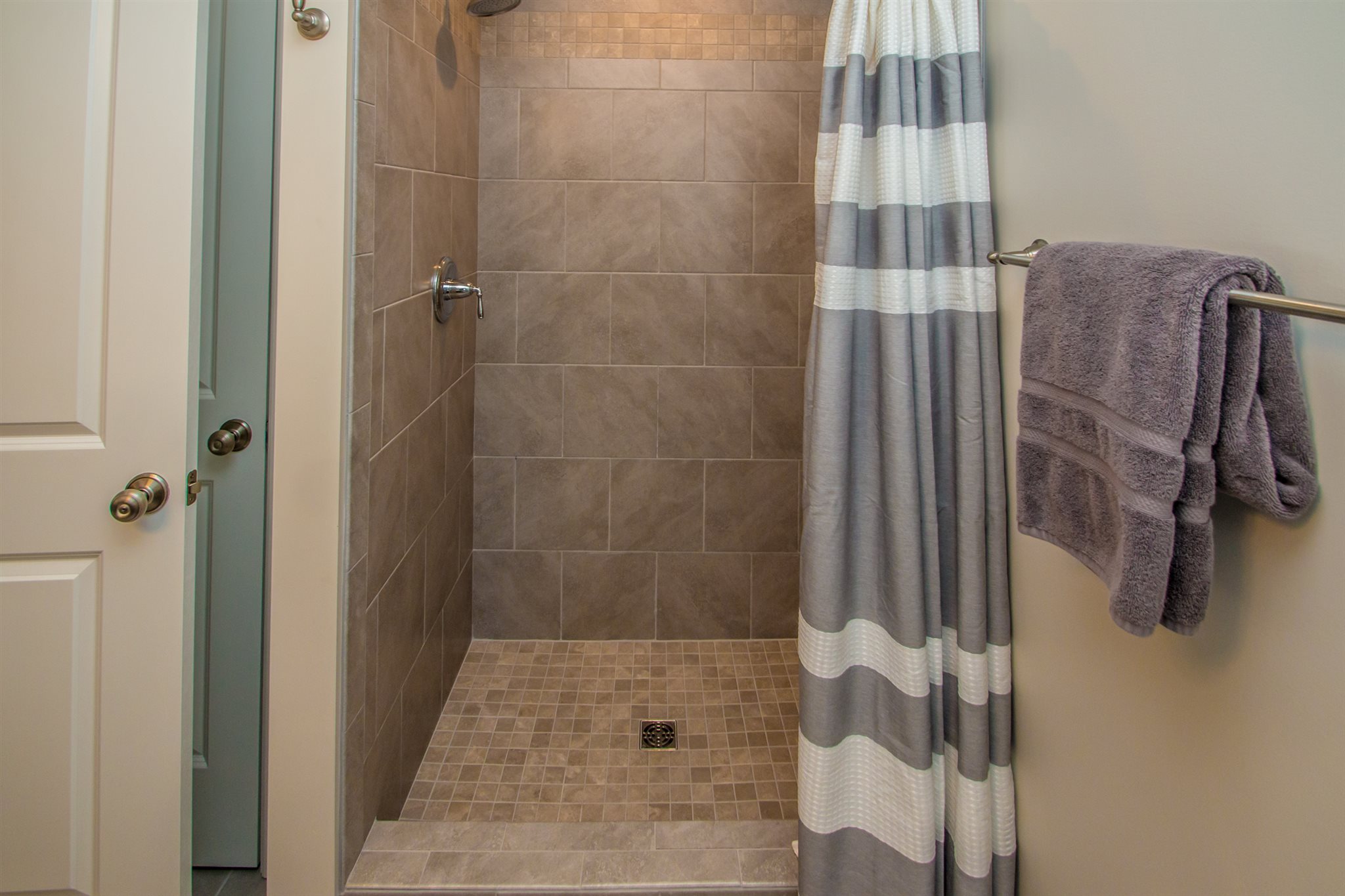 61-2 East Field Road, Unit 2 Jackson, NH 03846 - Photo 22 of 36