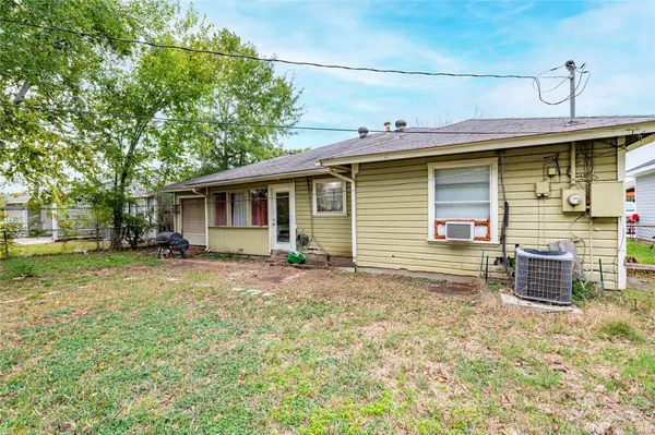 a view of a house with a patio
