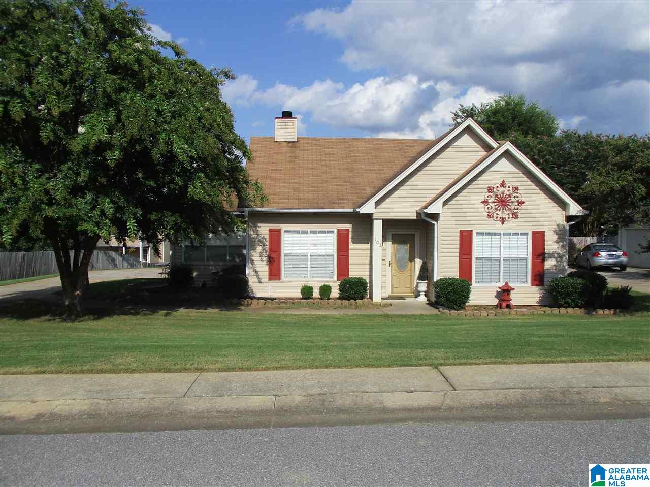 103 Ivy Circle Pelham, AL 35124 - Photo 2 of 14