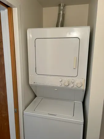 $3,300 | 20 Cutler Street, Unit 20, Bedford, MA 01730