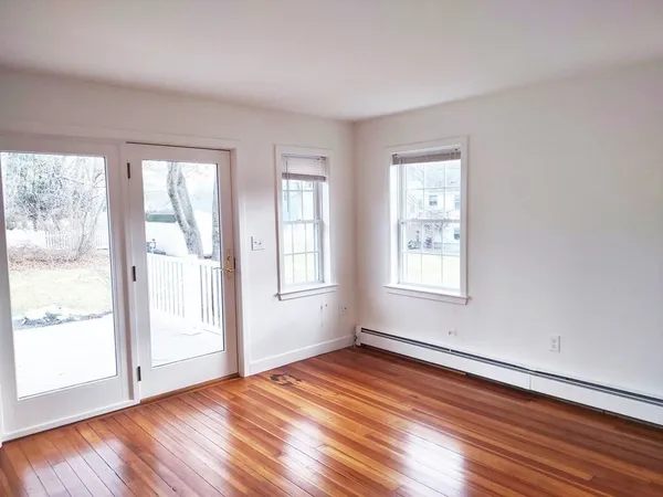 $3,300 | 20 Cutler Street, Unit 20, Bedford, MA 01730