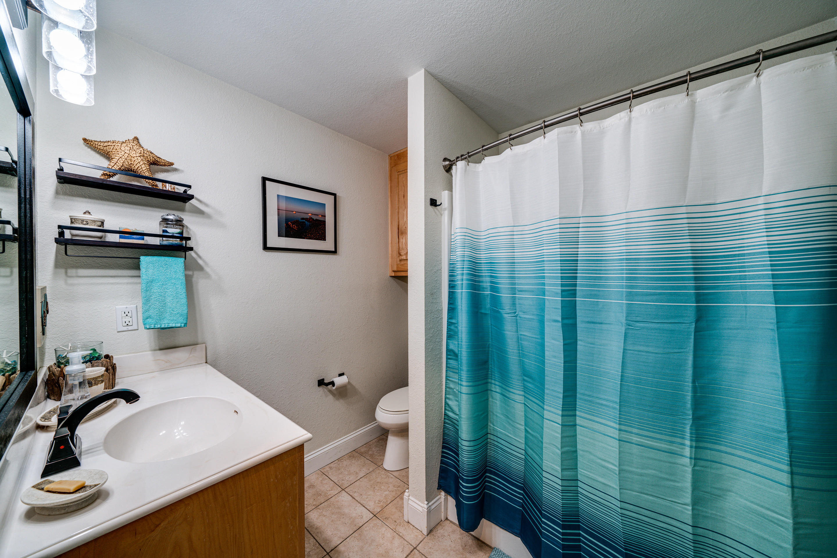 2013 Ona Road Crossville, TN 38572 - Photo 20 of 37 20_Bathroom1_mls