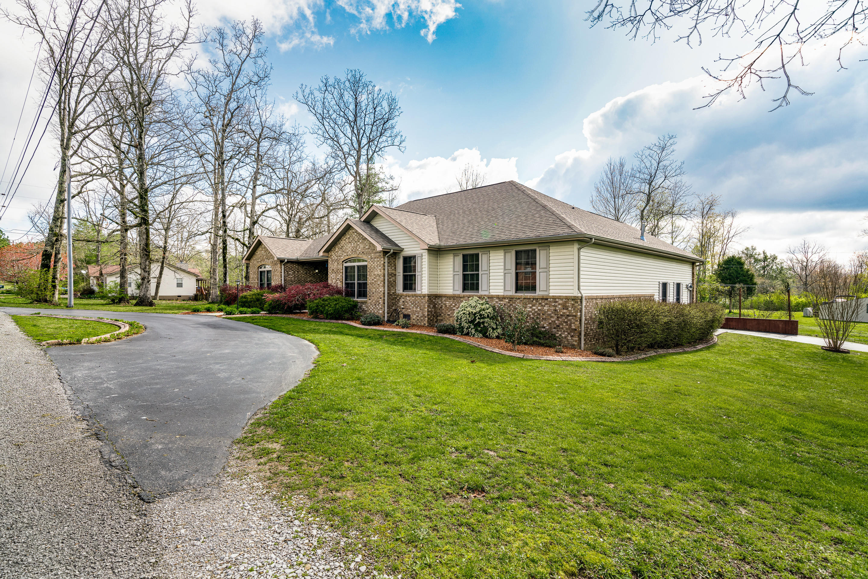 03_Exterior11_mls