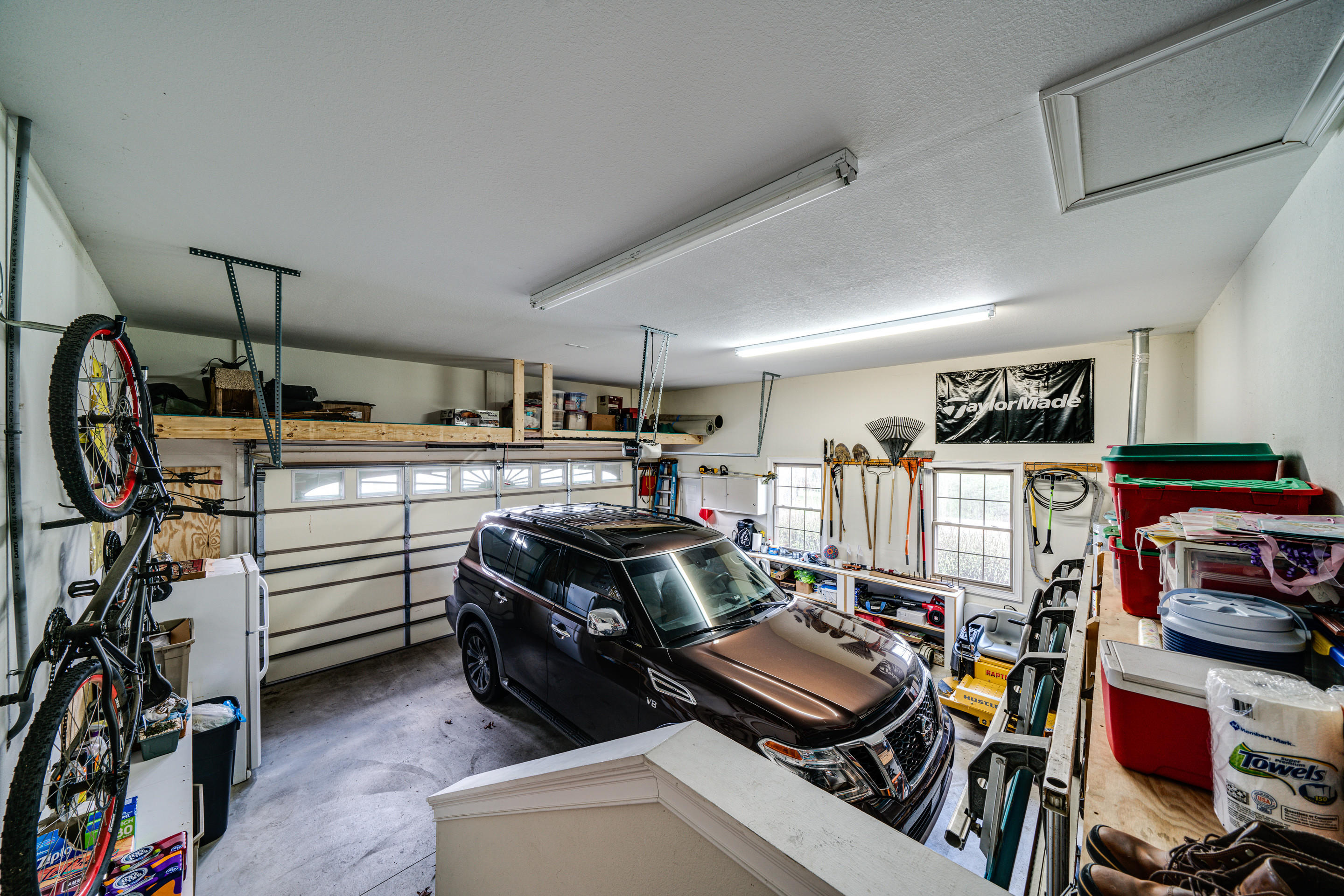 2013 Ona Road Crossville, TN 38572 - Photo 35 of 37 35_Garage1_mls