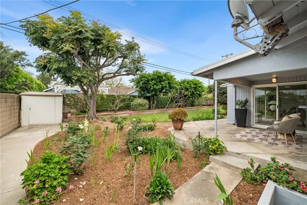 $1,425,000 | 1107 Sharon Road, Santa Ana, CA 92706