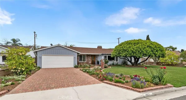 $1,425,000 | 1107 Sharon Road, Santa Ana, CA 92706