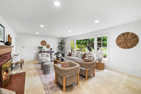 $1,425,000 | 1107 Sharon Road, Santa Ana, CA 92706