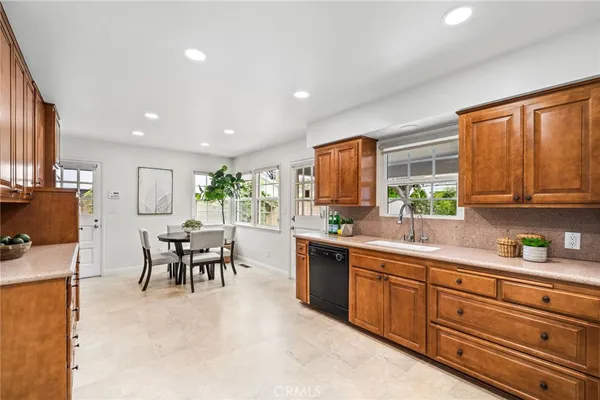 $1,425,000 | 1107 Sharon Road, Santa Ana, CA 92706