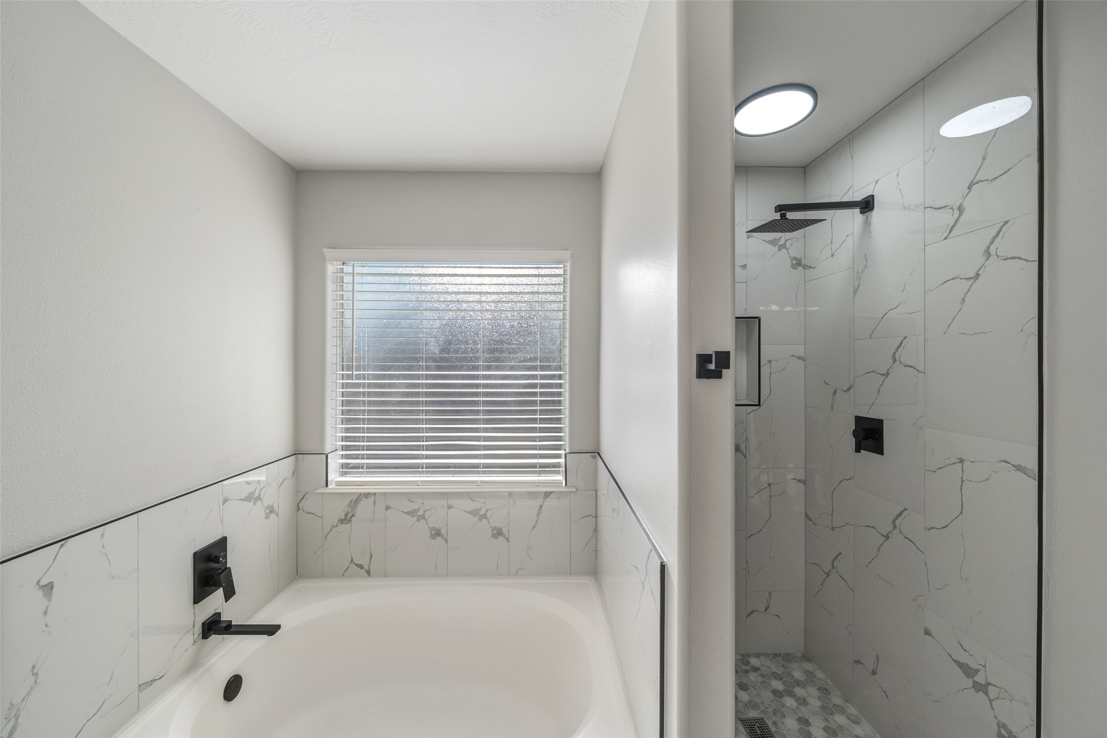 1111 Kingbriar Circle Spring, TX 77373 - Photo 17 of 23