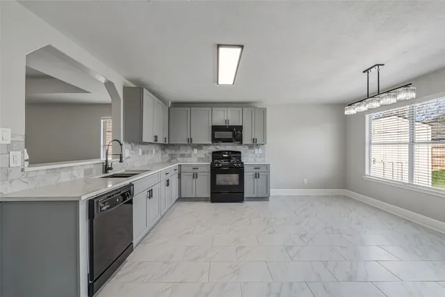 $2,100 | 1111 Kingbriar Circle, Spring, TX 77373