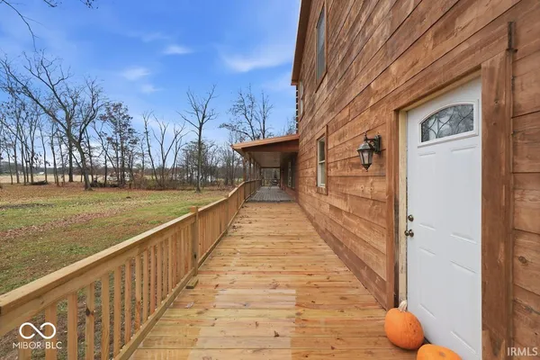$680,000 | 7020 East Co Road 581 North, Albany, IN 47320