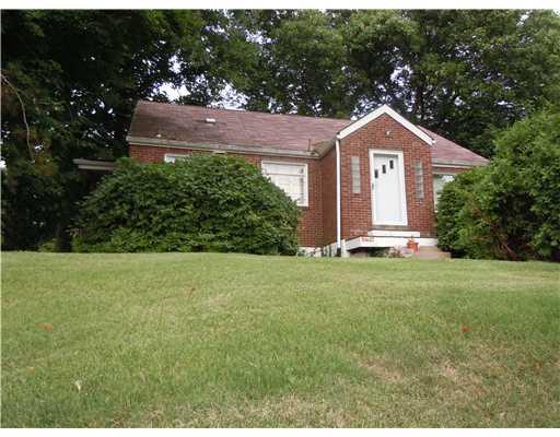 500 Weyman Road Whitehall, PA 15236 - Photo 2 of 10 Exterior Front.