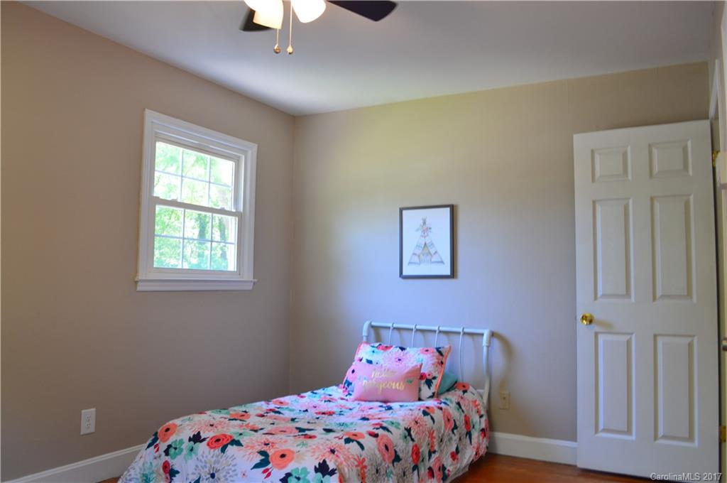 7348 Idlewild Road Charlotte, NC 28212 - Photo 14 of 21