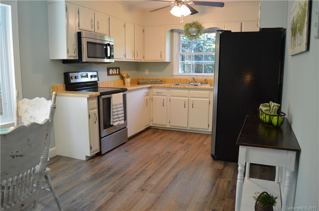 7348 Idlewild Road Charlotte, NC 28212 - Photo 3 of 21
