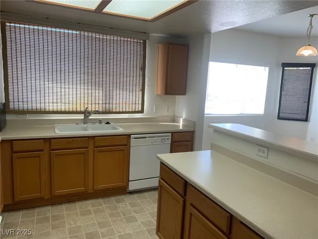 $1,325 | 833 Aspen Peak Loop, Unit 1626, Henderson, NV 89011