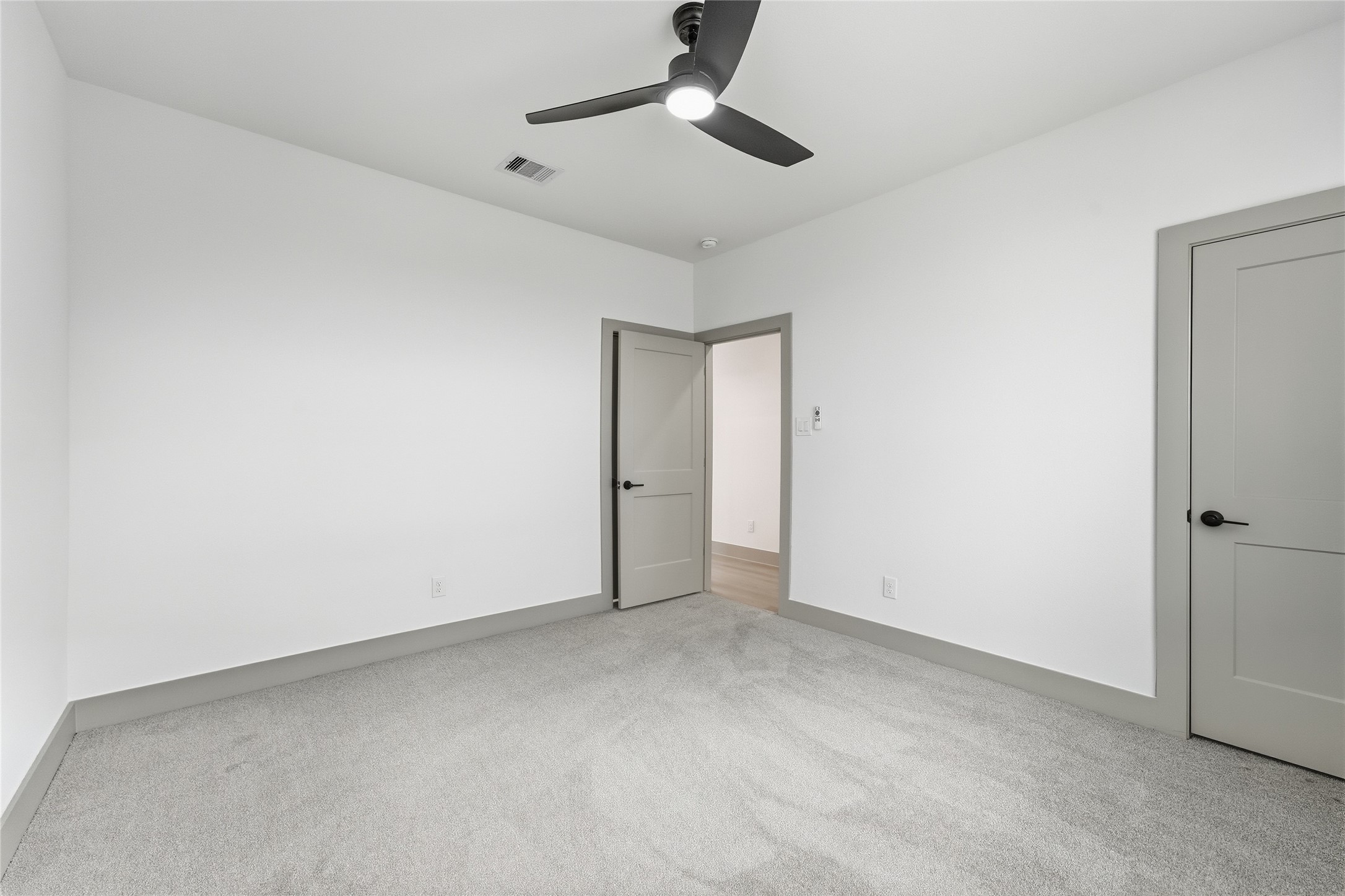 2953 Delafield Street Houston, TX 77023 - Photo 31 of 42 Gallery Image 31