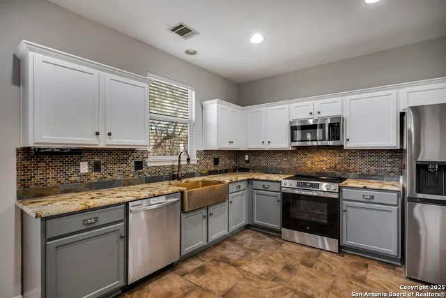 $414,900 | 2119 Mountain Mist, San Antonio, TX 78258