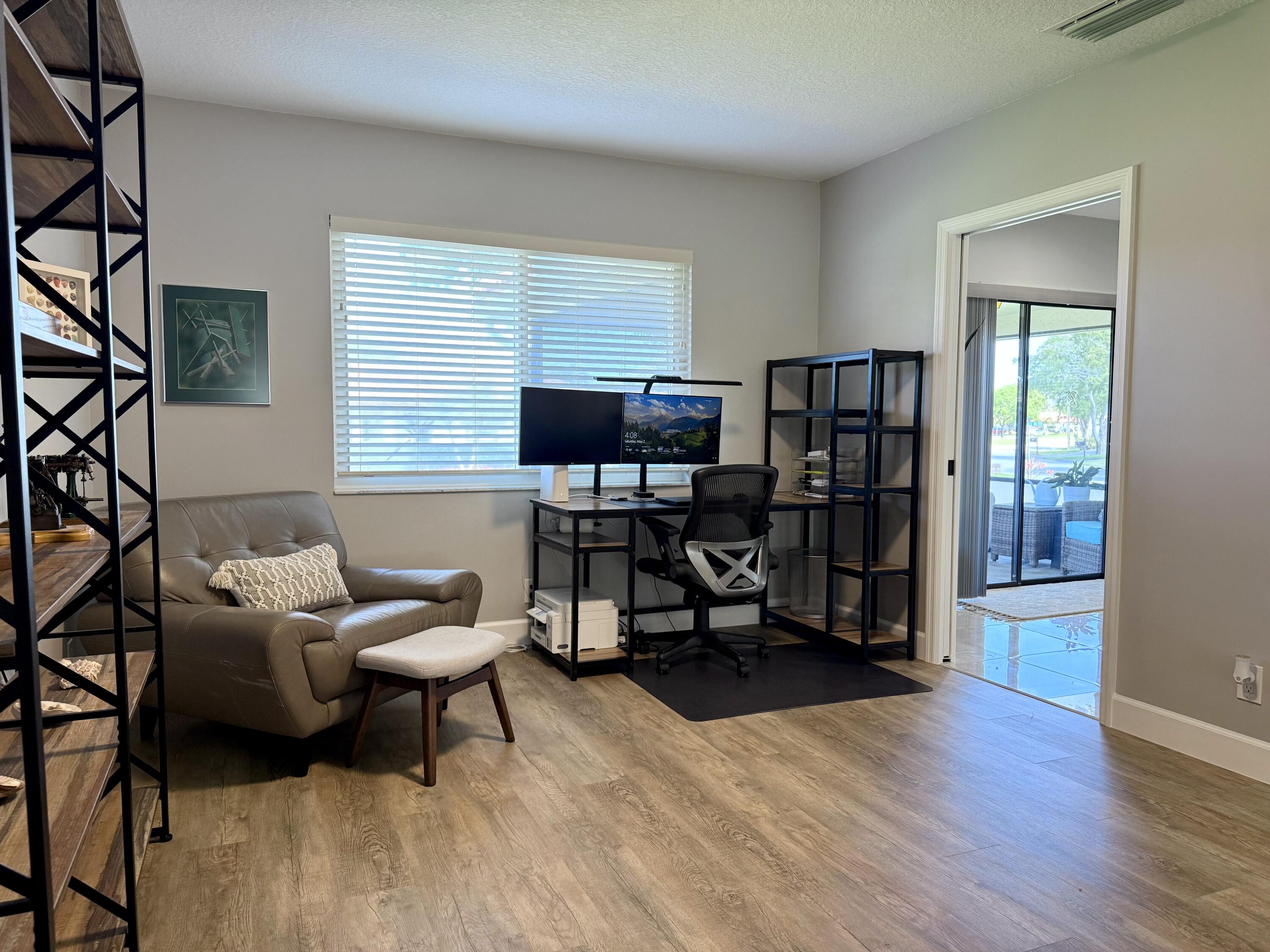367 Northwest 42nd Street Boca Raton, FL 33431 - Photo 12 of 29 Office_2
