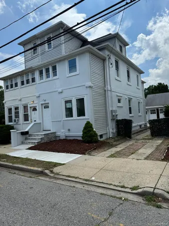$1,250,998 | 44 Lewis Avenue, New Hyde Park, NY 11040