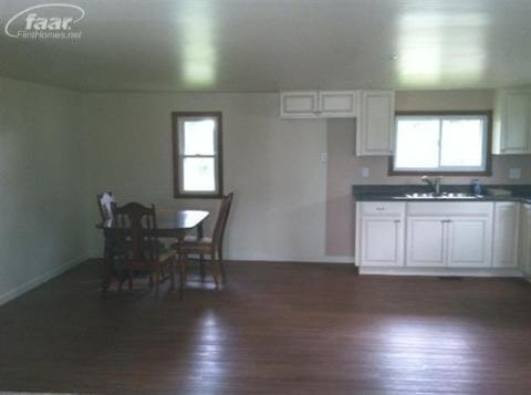 2210 Miles Road Lapeer, MI 48446 - Photo 7 of 12 20357431-6.JPG