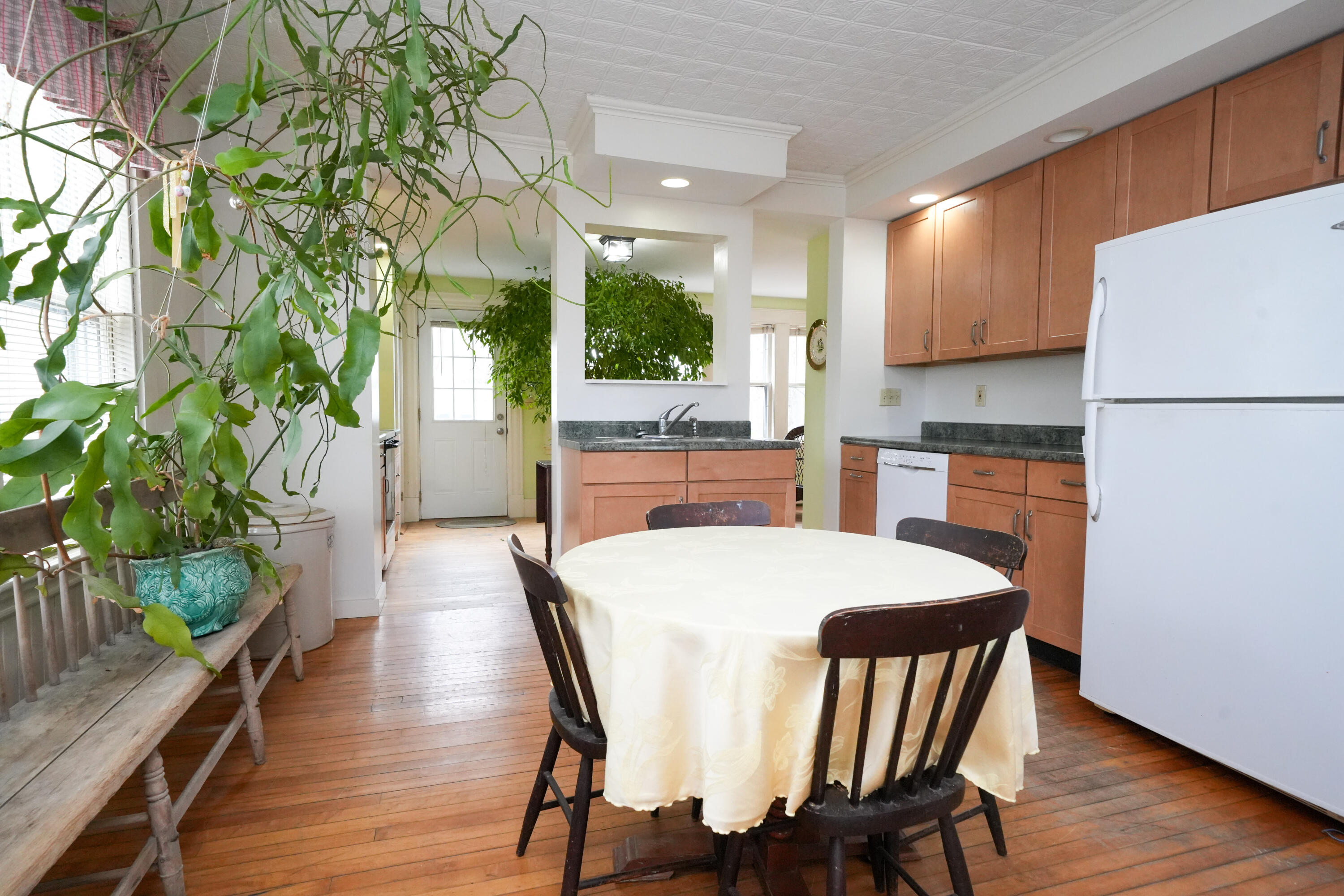 59 Wing Street Bangor, ME 04401 - Photo 9 of 29 Dining Room