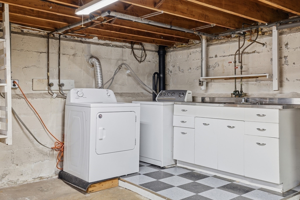 31 Beech Street Dedham, MA 02026 - Photo 32 of 40