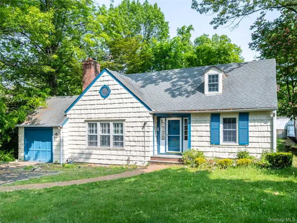 $6,500 | 35 Bogart Avenue, Port Washington, NY 11050