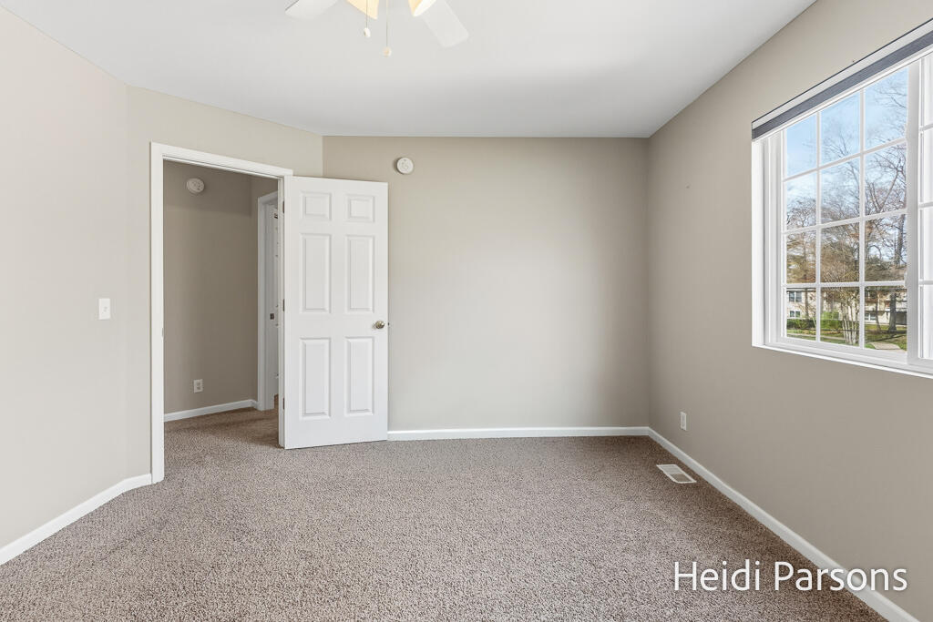17342 Hazel Street, Unit 1 Spring Lake, MI 49456 - Photo 27 of 39 17342HazelSt-38LoRes