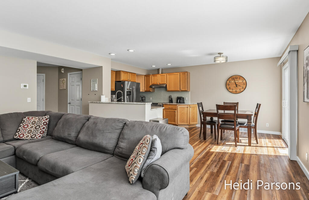 17342 Hazel Street, Unit 1 Spring Lake, MI 49456 - Photo 3 of 39 17342HazelSt-18LoRes