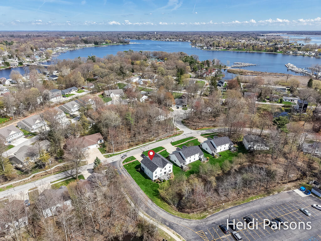 17342 Hazel Street, Unit 1 Spring Lake, MI 49456 - Photo 38 of 39 17342HazelSt-11LoRes
