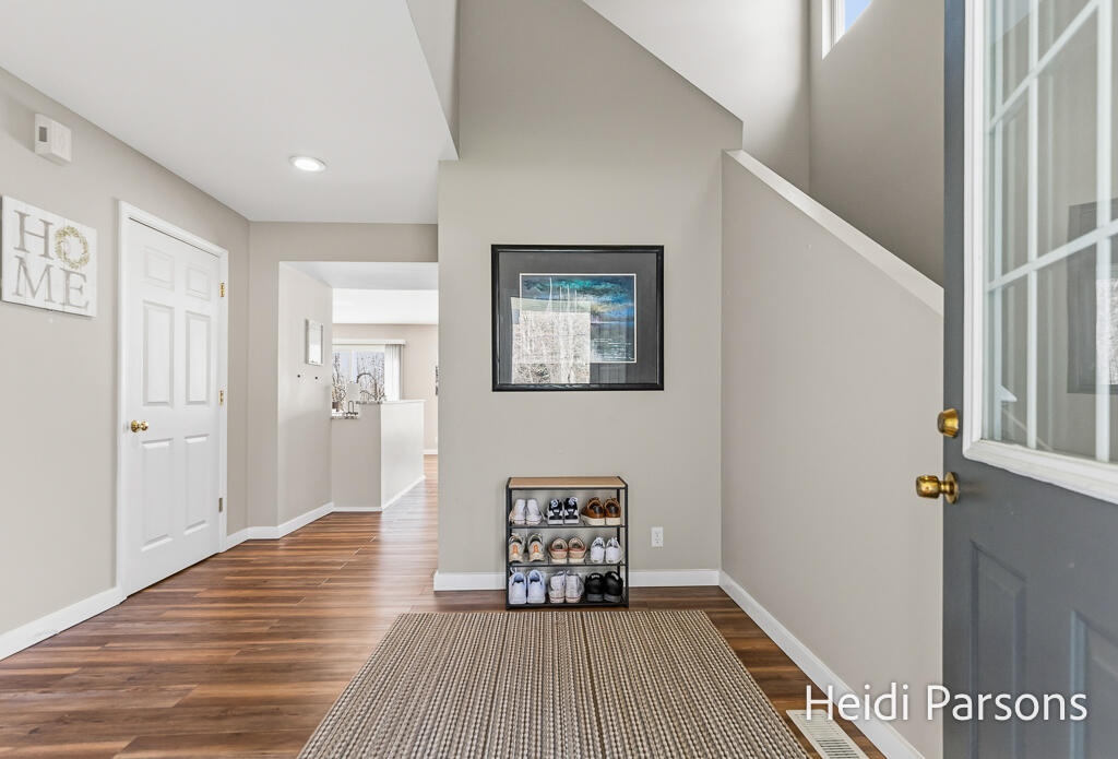 17342 Hazel Street, Unit 1 Spring Lake, MI 49456 - Photo 10 of 39 17342HazelSt-13LoRes