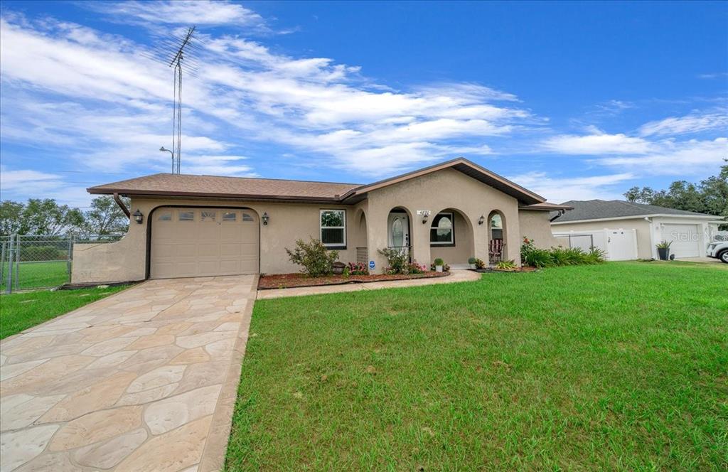 4870 Southwest 147 Loop Ocala, FL 34473 - Photo 11 of 62 Gallery Image 11