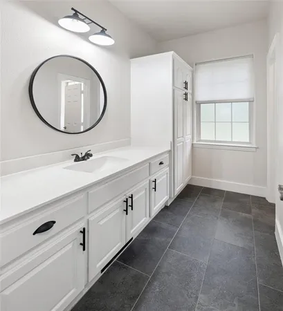 $499,999 | 109 Enchanted Drive, Enchanted Oaks, TX 75156
