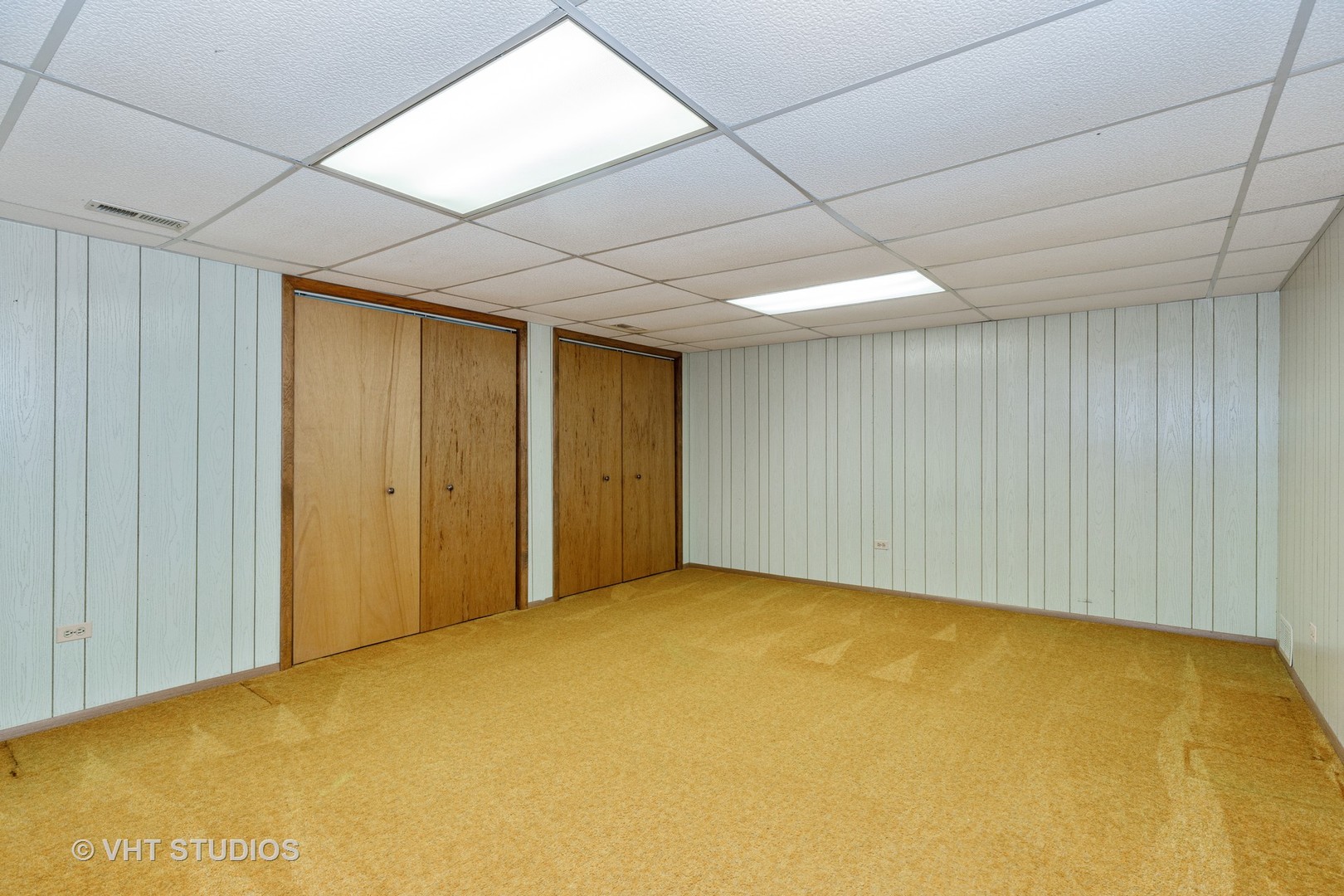 411 Beck Road Lindenhurst, IL 60046 - Photo 15 of 18 a view of empty room