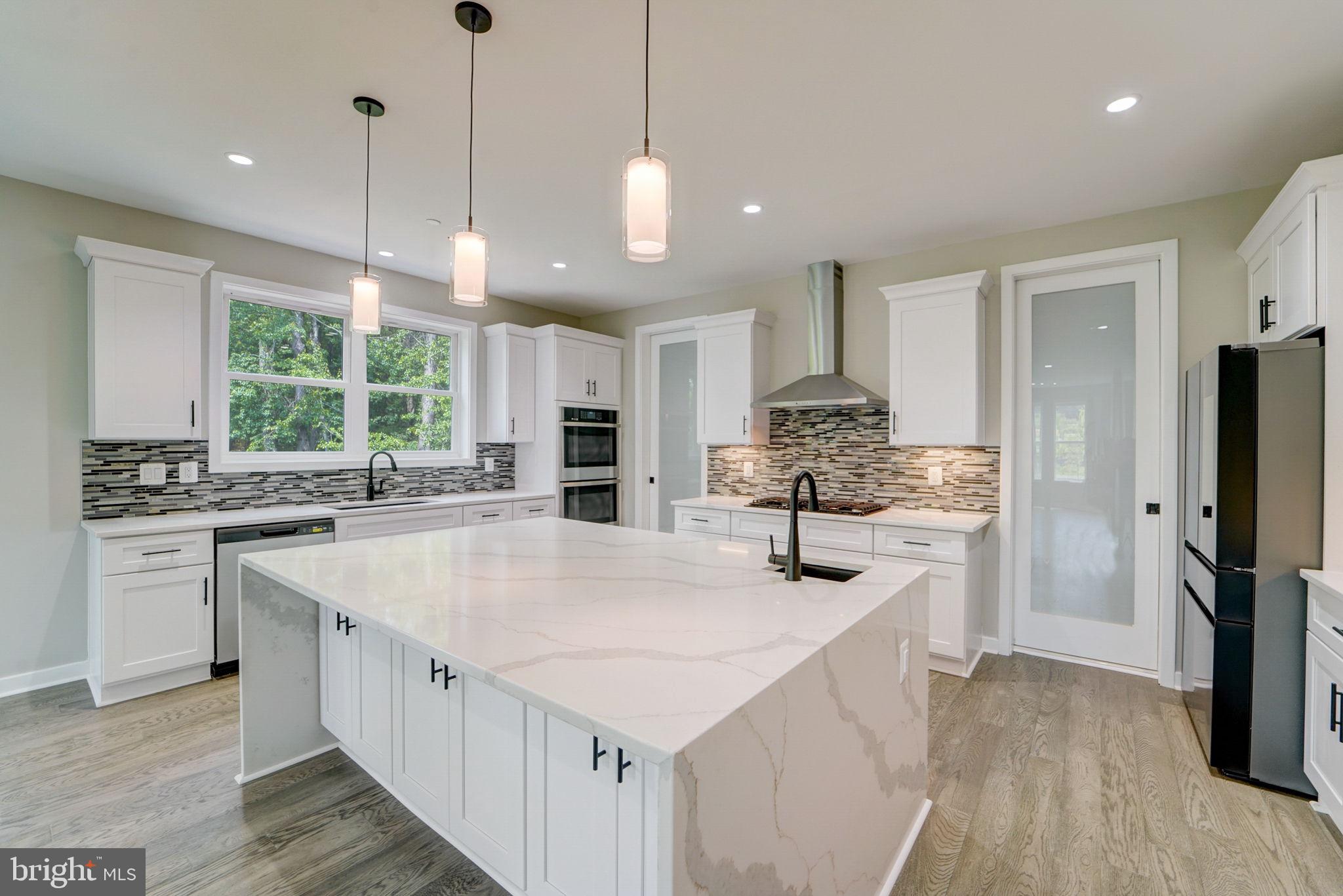7618 Carla Road Pikesville, MD 21208 - Photo 11 of 44