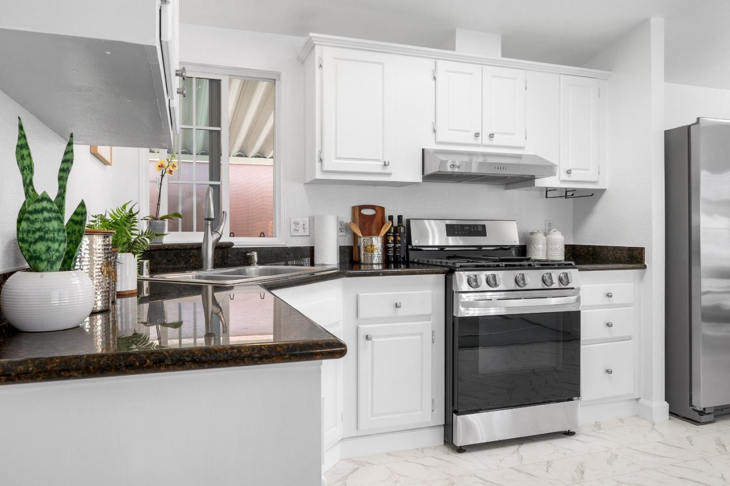 3710 Gross Road, Unit 17 Santa Cruz, CA 95062 - Photo 13 of 32