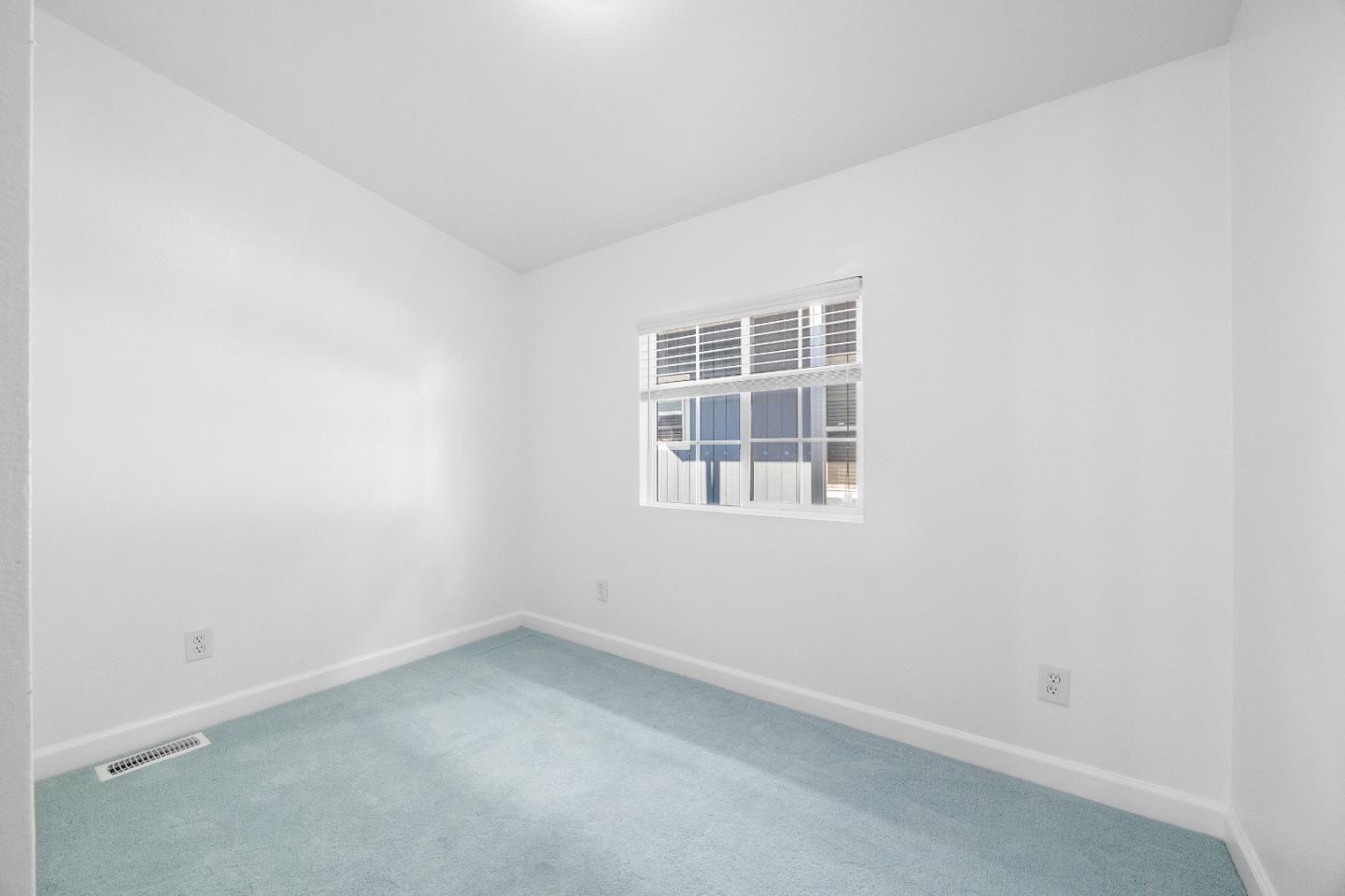 3710 Gross Road, Unit 17 Santa Cruz, CA 95062 - Photo 27 of 32