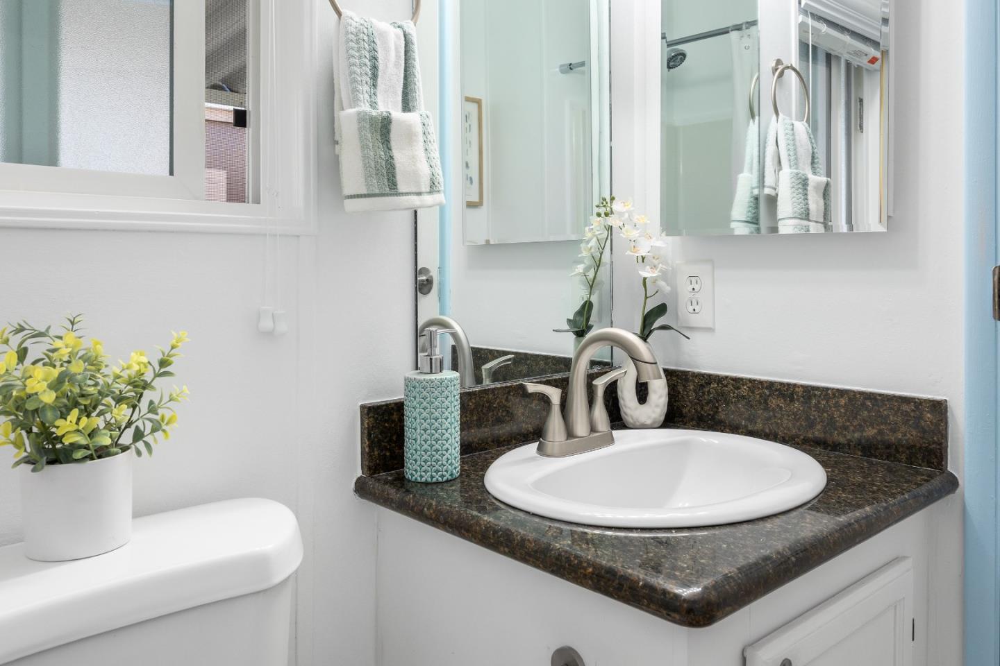 3710 Gross Road, Unit 17 Santa Cruz, CA 95062 - Photo 29 of 32