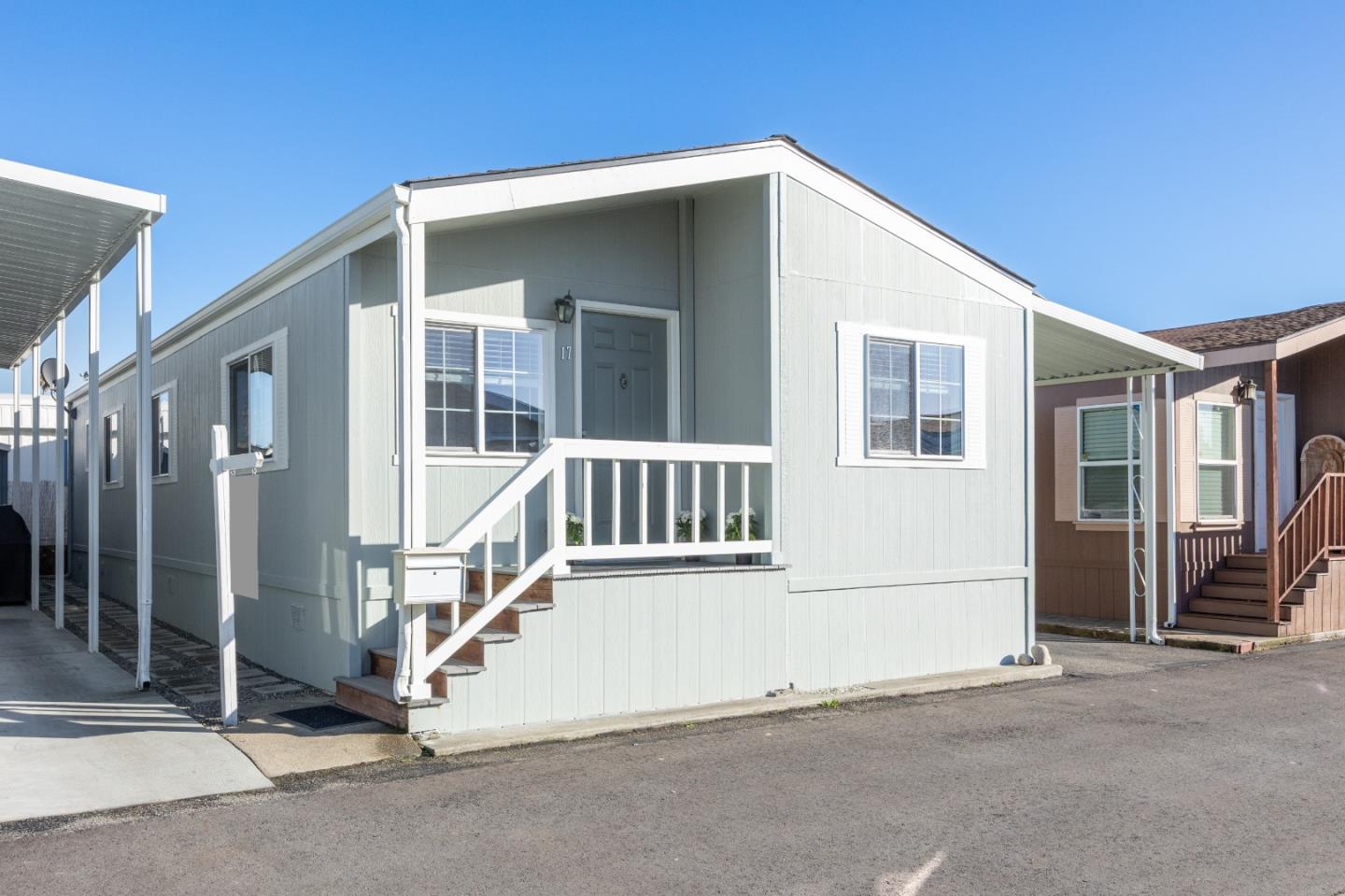 3710 Gross Road, Unit 17 Santa Cruz, CA 95062 - Photo 5 of 32