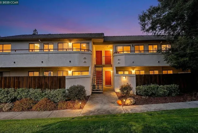 $415,000 | 5095 Valley Crest Drive, Unit 308, Concord, CA 94521