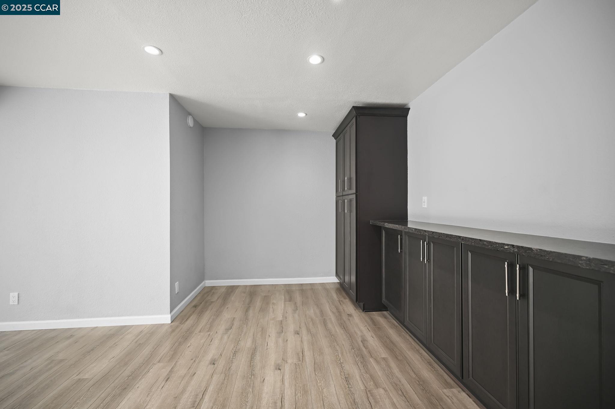 5095 Valley Crest Drive, Unit 308 Concord, CA 94521 - Photo 5 of 30